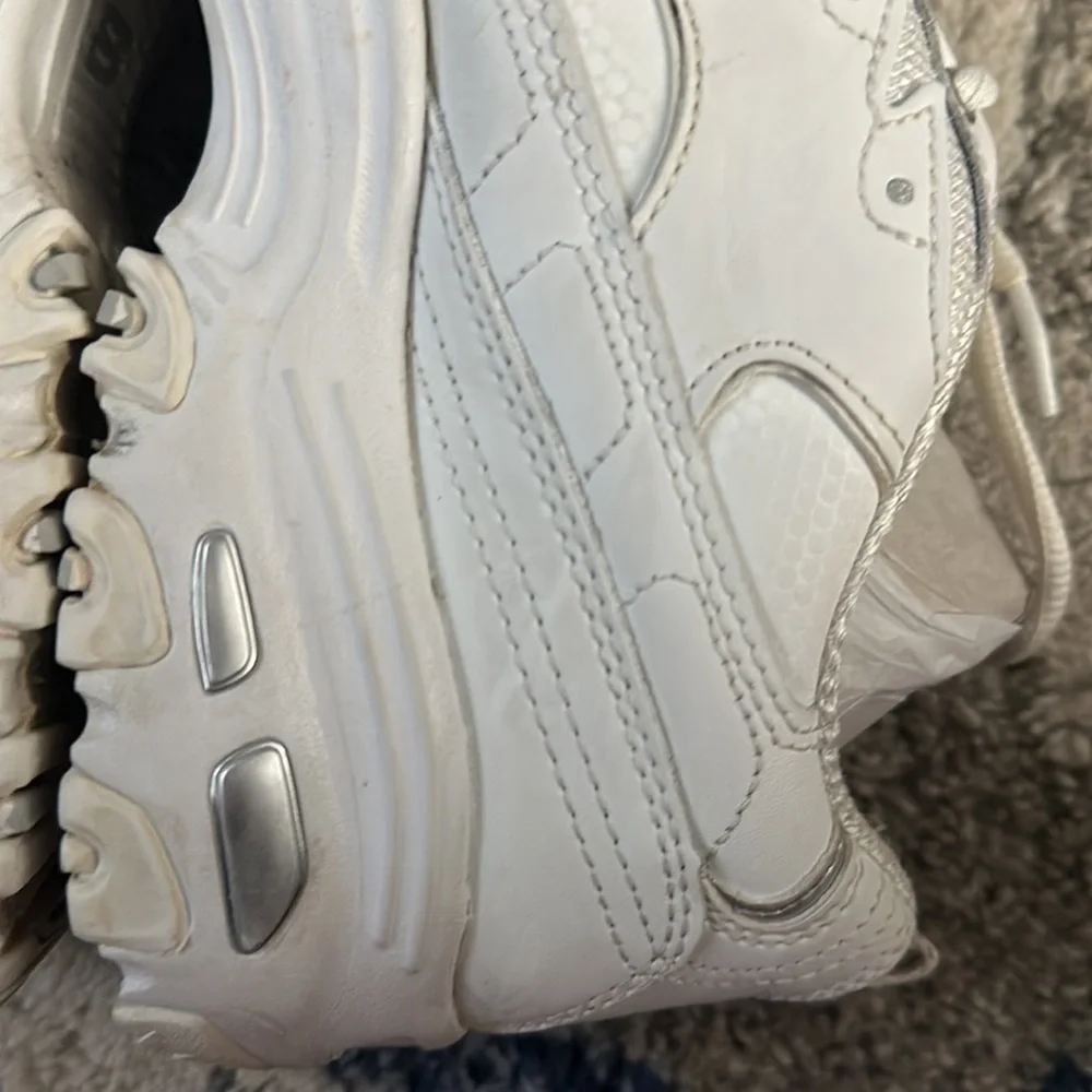 Skechers D’Lites Women’s 9.5